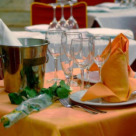 Hotel Reina Victoria Hellin Ngoại thất bức ảnh