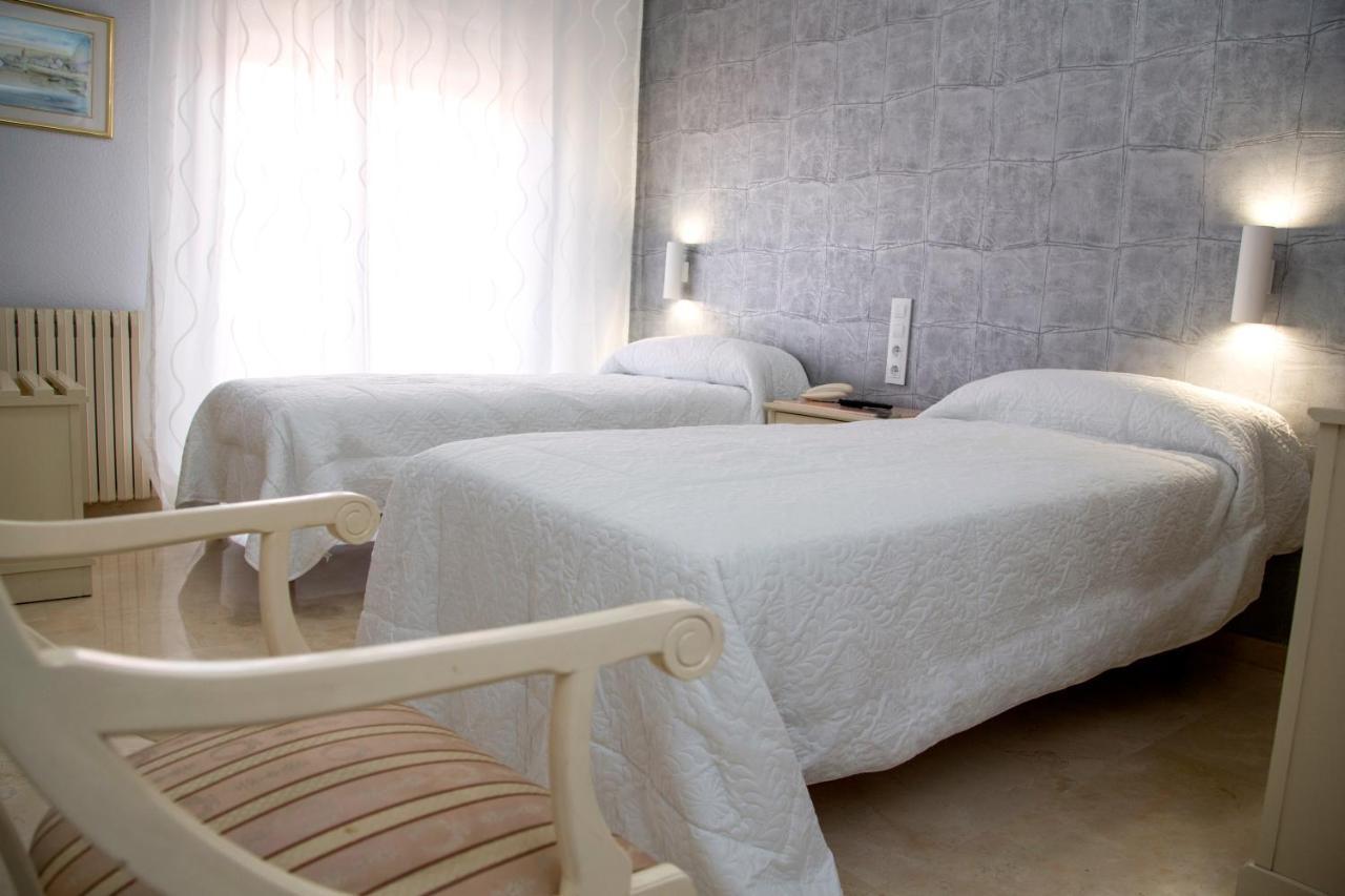 Hotel Reina Victoria Hellin Ngoại thất bức ảnh