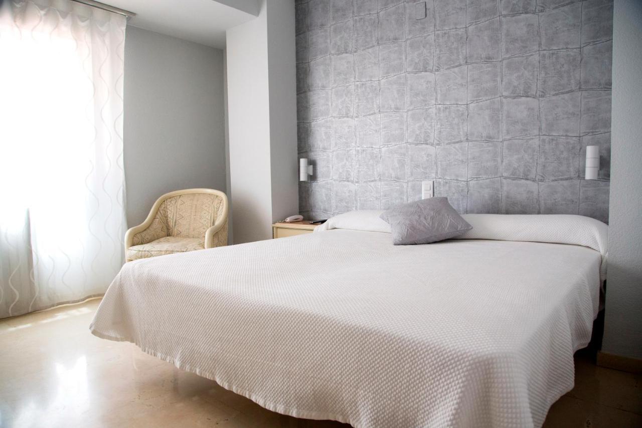 Hotel Reina Victoria Hellin Ngoại thất bức ảnh