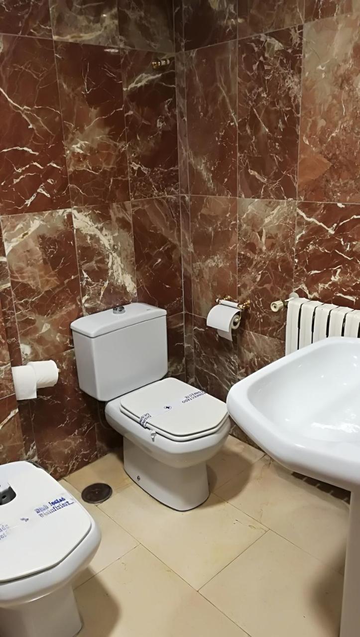 Hotel Reina Victoria Hellin Ngoại thất bức ảnh